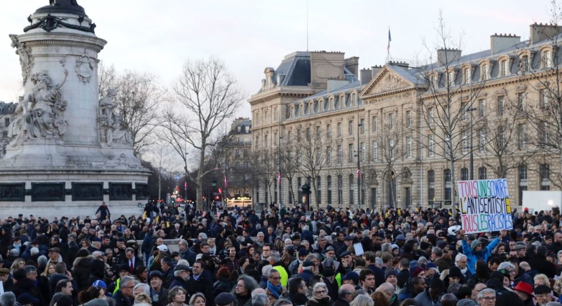 europe times european news daily trendy news Protesters rally against anti-Semitism in France