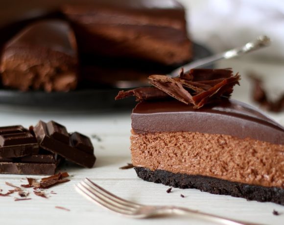 europe-times-european-news-daily-trendy-tasty-food-cookery-recipe-Chocolate Cheesecake cake